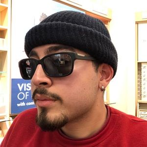 Meet your Posher, Ivan